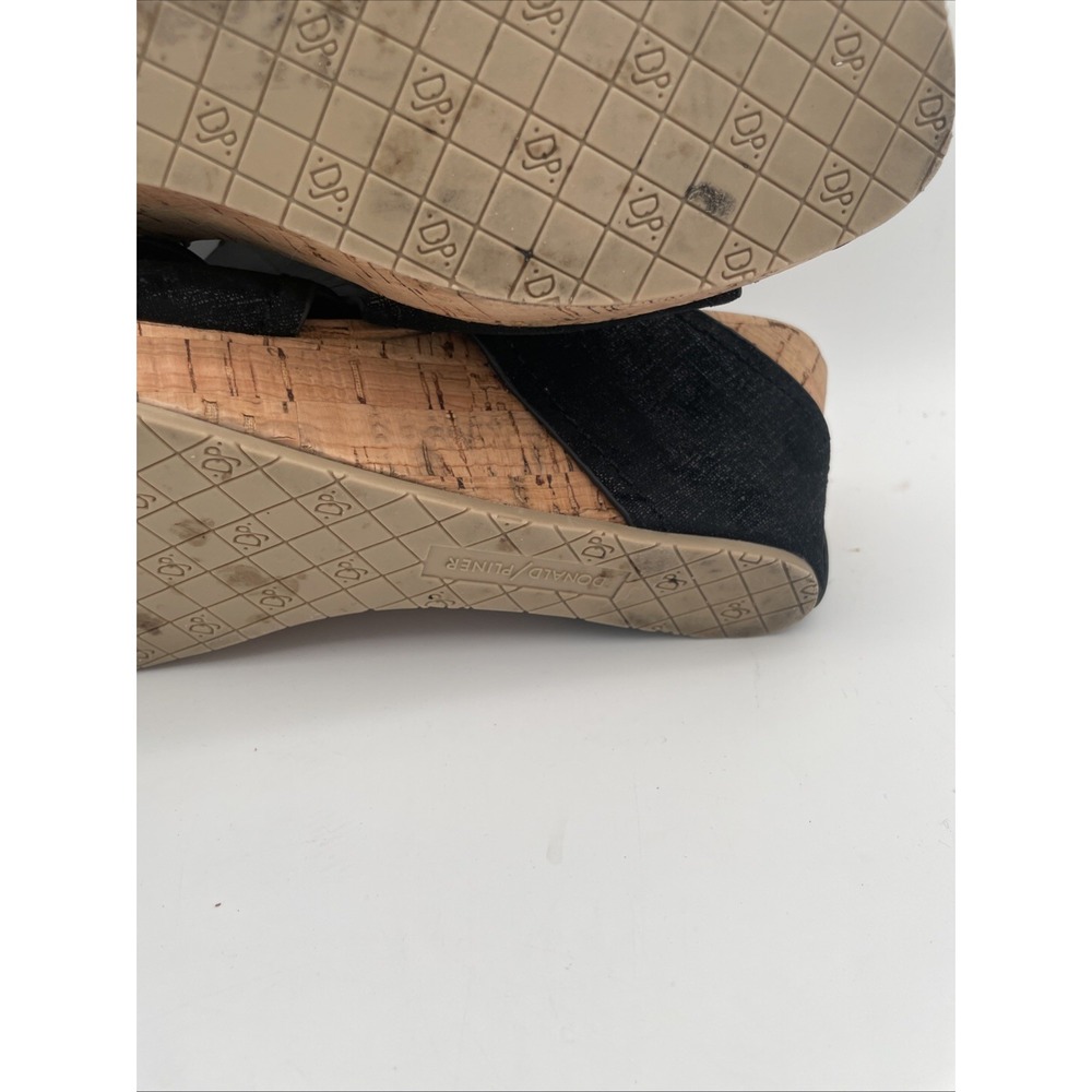 Donald Pliner Gerie Women's Size 10M Black Leather Cork Wedge Thong Sandals - Picture 11 of 11